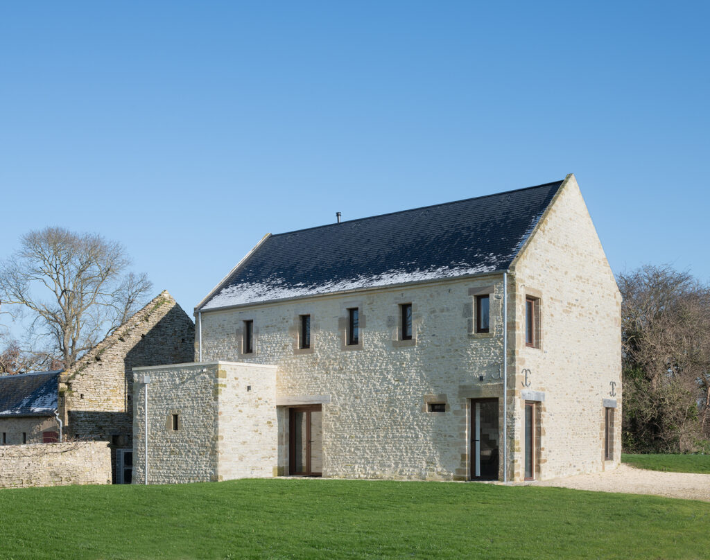 Réhabilitation d'une ancienne Grange en pierre - Calvados